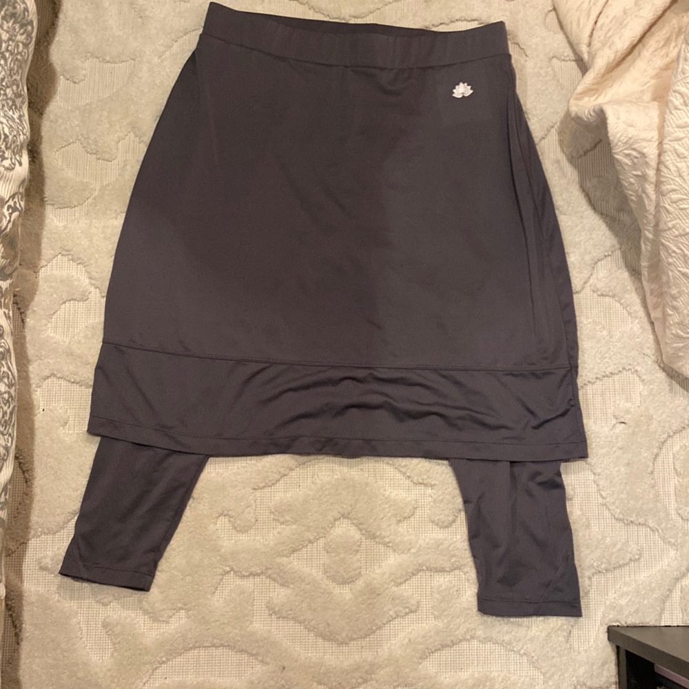 Mesh basic SNOGA athletic skirt charcoal gray